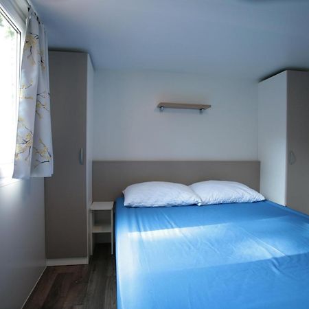 Camping Adria Mobile Home Park Умаг Экстерьер фото